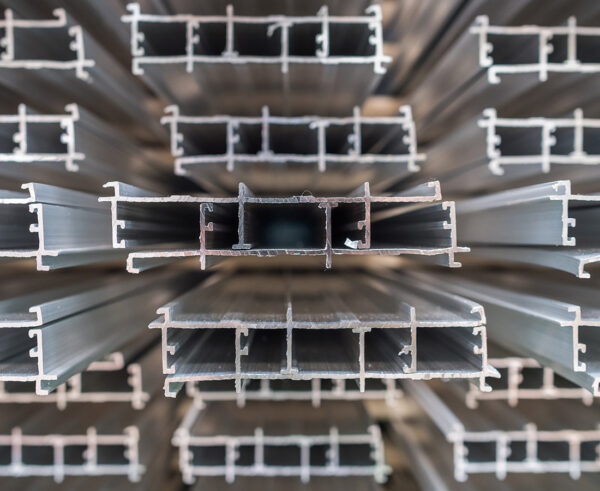 EXTRUSION D’ALUMINIUM